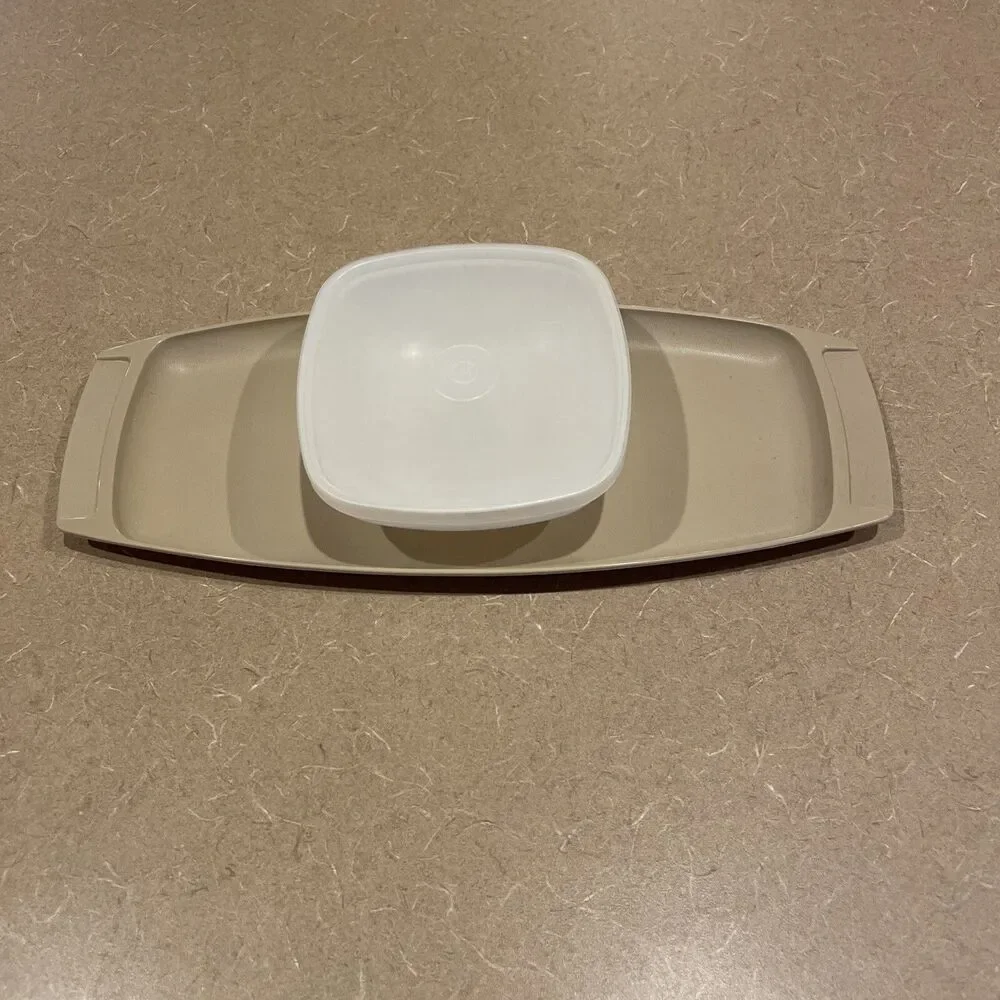 Tupperware 771 Serv-Ette Chip & Dip - Vegetable Tray - Dip Bowl & Lid Servette